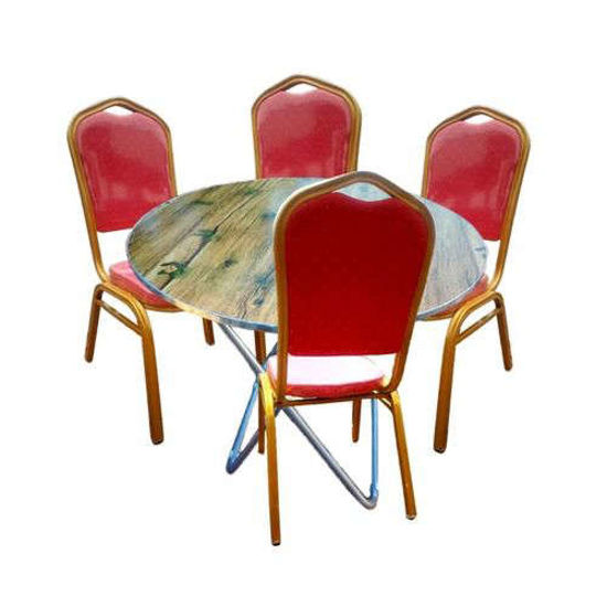 Salle à manger  -  4 chaises - Rouge