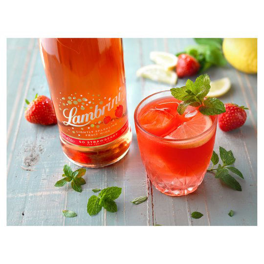 Vin Lambrini fraise 75 cl X 6