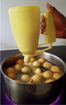 Image sur Machine A Beignet Africain - PP - 14.5cm x 16cm x 2cm