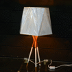 Image sur LAMPE DE TABLE H 70CM CLR BLANC CUIVRE REF 236301