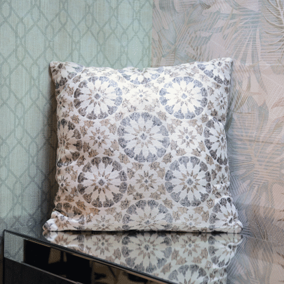 Image de COUSSIN 45X45CM 400 GRS 100%COTON CLR BLNC/