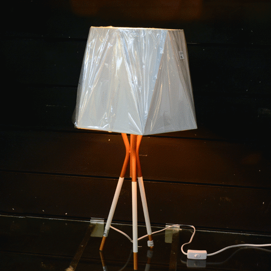Image sur LAMPE DE TABLE H70 CLR BLANC CUIVRE