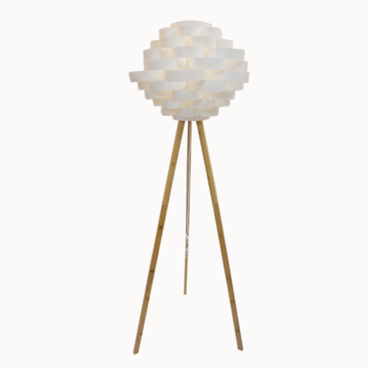 Image de LAMPE SUR PIED EN BOIS 153CM CLR BLANC / 235067