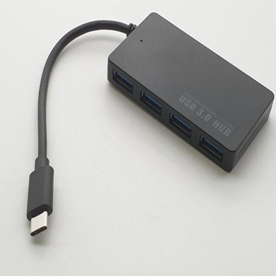 Image sur HUB USB-C3.1 AVEC 4 PRISES DE TYPE USB 3.0 A TRANSFERT DE DONNÉES 5 GBIT