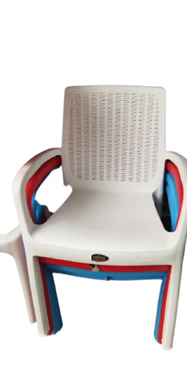 Image sur Chaises en plastique PRIMA- 03 mois