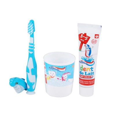 Agrandir l'image de AQUAFRESH KIT POPSY 3-5 ANS Image de AQUAFRESH KIT POPSY 3-5 ANS