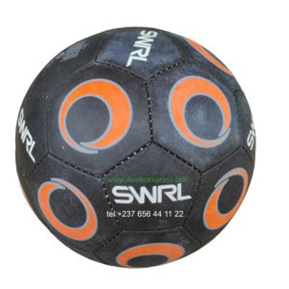 Agrandir l'image de Ballon de football Swrl - 5 Image de Ballon de football Swrl - 5
