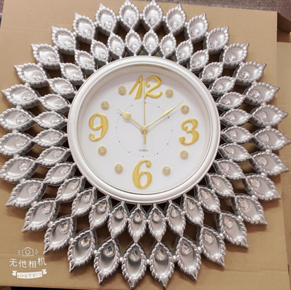 Image de Horloge Murale Décorative - Blanche