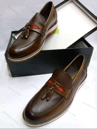 Agrandir l'image de CHAUSSURE CLASS Image de CHAUSSURE CLASS