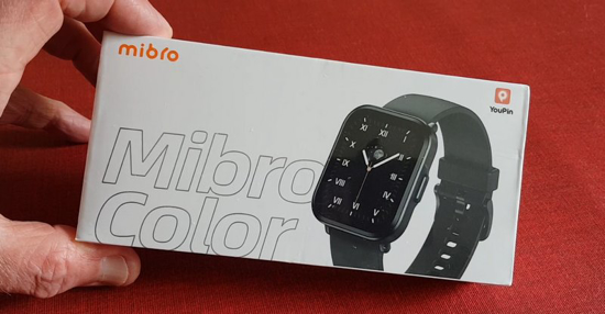 Image sur Montre intelligente Mibro Color avec écran tactile couleur de 1,57 pouces 15 modes sportifs Surveillance de la fréquence cardi-G, Noir 6 Mois