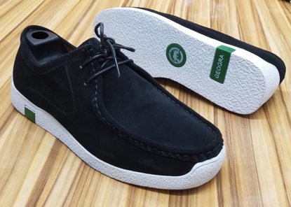 Agrandir l'image de CHAUSSURE BASSE WALABEES Image de CHAUSSURE BASSE WALABEES