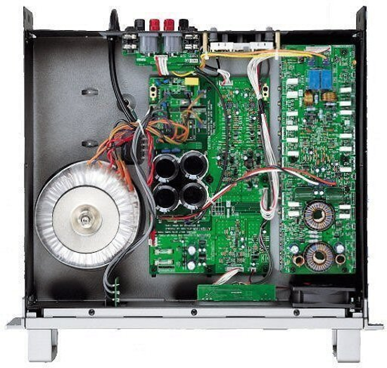 Image sur Amplificateur  professionnel De son grande Puissance Yamaha P3500S