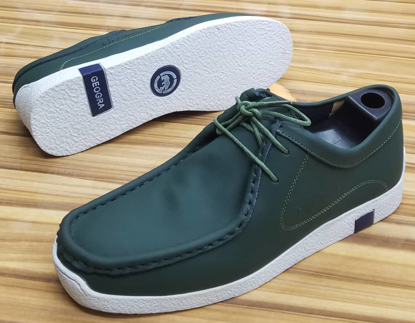 Agrandir l'image de CHAUSSURE BASSE WALABEES Image de CHAUSSURE BASSE WALABEES