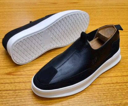 Agrandir l'image de CHAUSSURE class Image de CHAUSSURE class