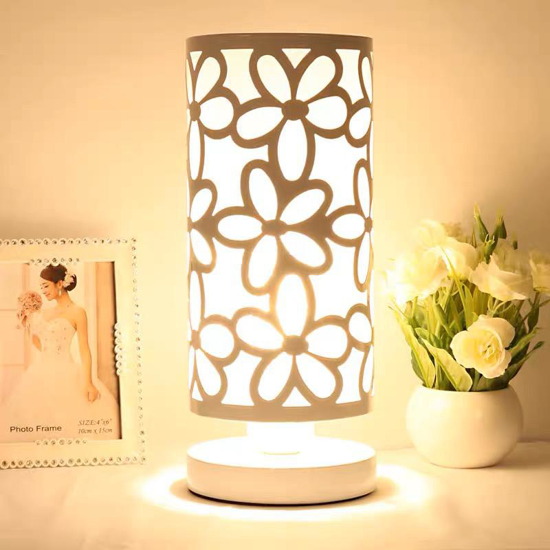 Image sur Lampe cylindre , pour chambre à coucher, table d'étude, bureau