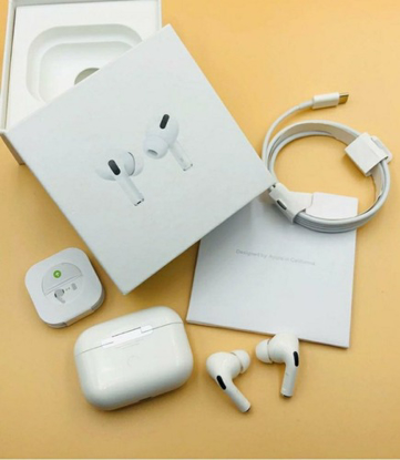 Agrandir l'image de AIRPODS PRO Image de AIRPODS PRO
