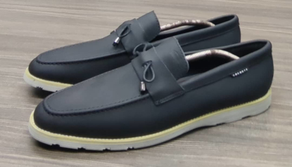 Image de Chaussure mocassin classe, Gris souris, Lacoste, produit générique