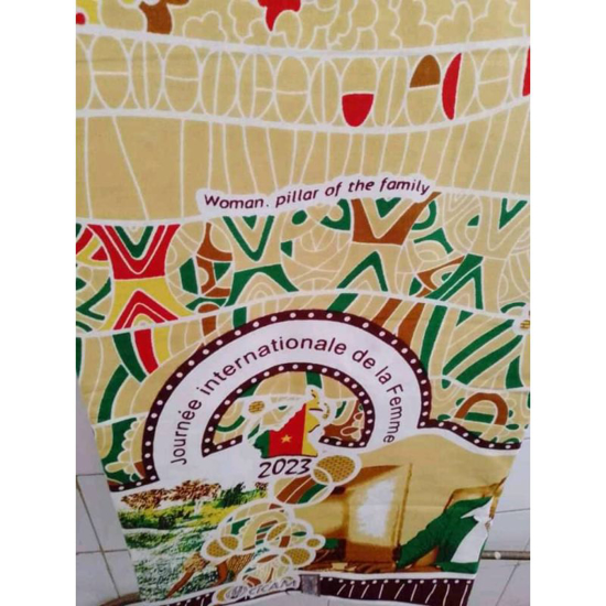 Pagne du 08 mars  de la Cicam version 2023 pour la journée internationale de la femme en coton -3 yards (demi-pagne)- coton jaune + 1 paire boucle customisée offerte