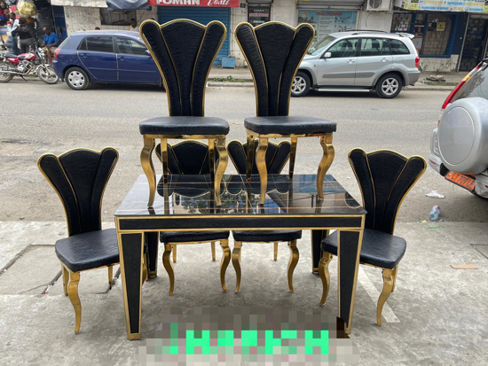 Image sur salle a manger demontable vitrer + 6 chaises en cuir noires et doré d'or