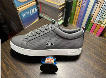 Agrandir l'image de CHAUSSURE BASSE TOMMY H Image de CHAUSSURE BASSE TOMMY H