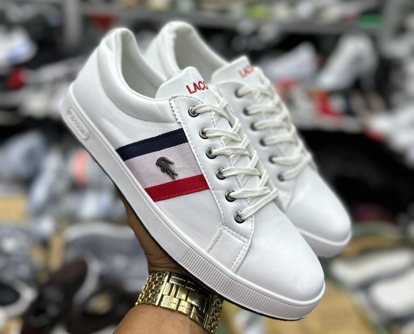 Agrandir l'image de CHAUSSURE BASSE LACOSTE Image de CHAUSSURE BASSE LACOSTE