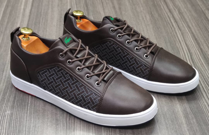 Image de Tennis Basse lacoste , Produit Générique , Marron