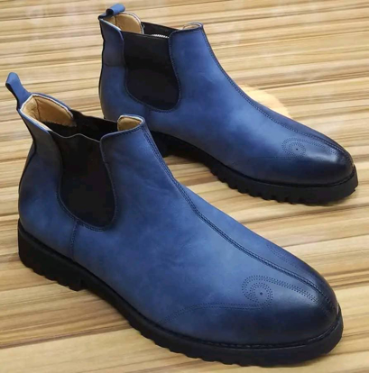 Agrandir l'image de Bottes en Cuir de très bonne qualité , Produit générique Image de Bottes en Cuir de très bonne qualité , Produit générique