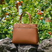 Image sur Sac à Main En Cuir de très bonne qualité , Marron , VERSSE, produit générique