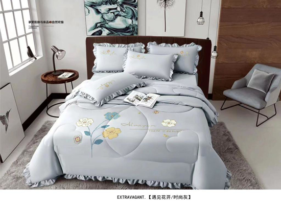 Image sur Chambre et literie, ensemble draps ( 4 taies fleuris+1 draps fleuri + une couhette fleurie)