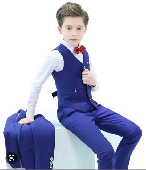 Image sur Ensemble Costume 03 pièces avec ( pantalon+ veste+ Jacquette) pour  garçon - De 1 à 4 ans