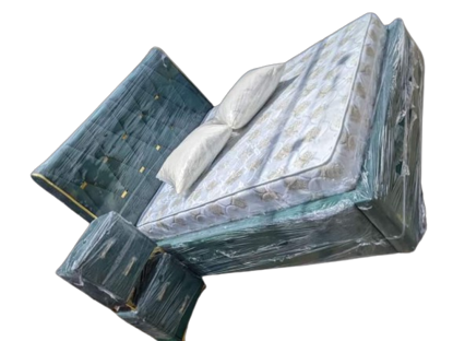 Image de Lit capitonné et matelas semi orthopédique + Oreiller offert