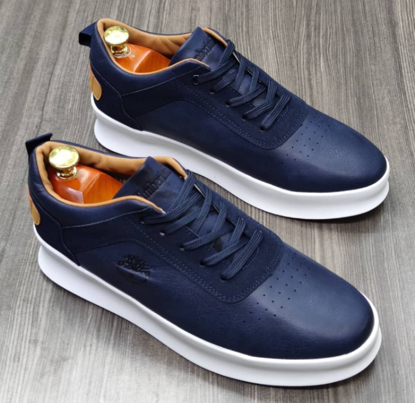 Agrandir l'image de Tennis grosse semelle blanche avec lacet , Timberland Produit générique Image de Tennis grosse semelle blanche avec lacet , Timberland Produit générique