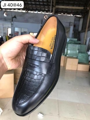 Agrandir l'image de CHAUSSURE MR Image de CHAUSSURE MR