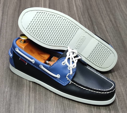 Agrandir l'image de Chaussures Sébago de bonne qualité, produit générique Image de Chaussures Sébago de bonne qualité, produit générique