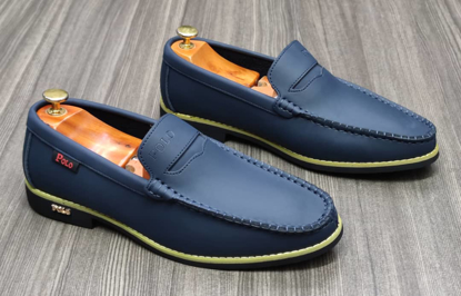 Agrandir l'image de CHAUSSURE BASSE HOMME Image de CHAUSSURE BASSE HOMME