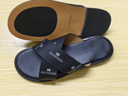 Image de Babouche en Cuir Balenciaga, Produit Générique