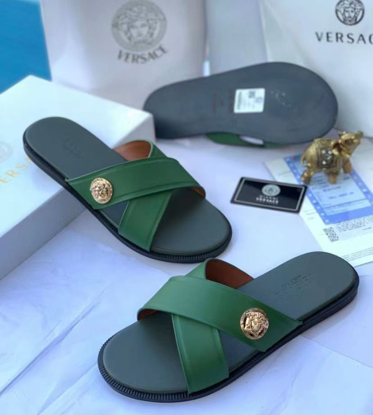 Image de Babouche en Cuir Homme Versace Vert Pétrol, Produit générique