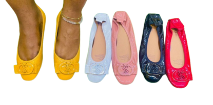 Agrandir l'image de Ballerine en cuir avec élastique avec boucle, bout rond, produit générique Image de Ballerine en cuir avec élastique avec boucle, bout rond, produit générique