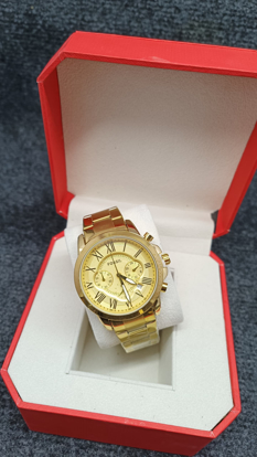 Agrandir l'image de Montre pour femme en Acier Inoxydable,  dans son carton , FOSSIL, Produit générique Image de Montre pour femme en Acier Inoxydable,  dans son carton , FOSSIL, Produit générique