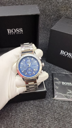 Agrandir l'image de Montre pour femme en Acier Inoxydable,  dans sa boîte ,BOSS, Produit générique Image de Montre pour femme en Acier Inoxydable,  dans sa boîte ,BOSS, Produit générique