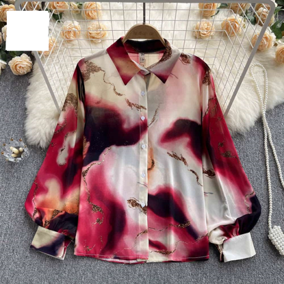 Agrandir l'image de Chemise col chemisier multicolore pour femme, mousseline lourde, Produit générique Image de Chemise col chemisier multicolore pour femme, mousseline lourde, Produit générique