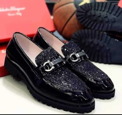 Agrandir l'image de CHAUSSURE CLASS 3 Image de CHAUSSURE CLASS 3