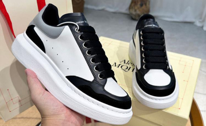 Image de CHAUSSURE BASSE MCQ