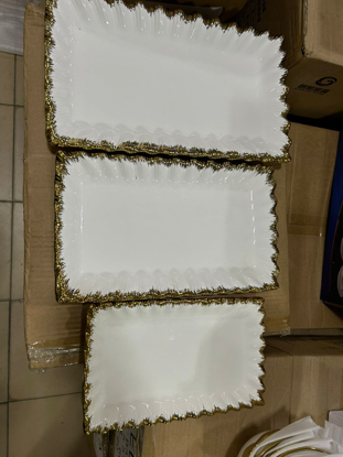 Image de Assiettes en porcelaine 3en1