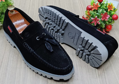 Agrandir l'image de CHAUSSURE BASSE HOMME CHIC Image de CHAUSSURE BASSE HOMME CHIC