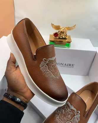 Agrandir l'image de CHAUSSURE BASSE HOMME VANS Image de CHAUSSURE BASSE HOMME VANS
