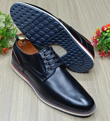 Agrandir l'image de CHAUSSURE BASSE HOMME CLASS Image de CHAUSSURE BASSE HOMME CLASS
