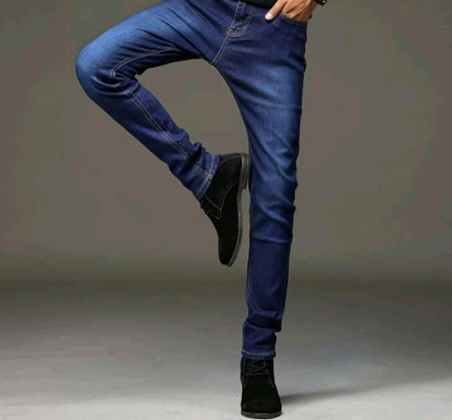 Agrandir l'image de PANTALON JEAN STRECH Image de PANTALON JEAN STRECH