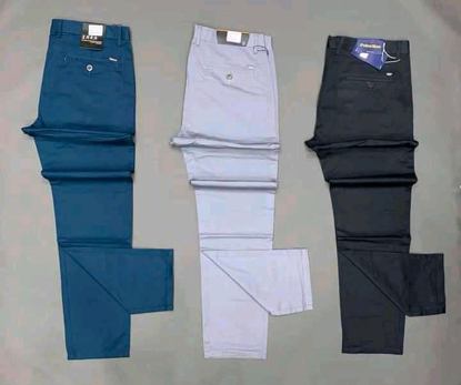 Agrandir l'image de PANTALON 3 PIÈCES MULTICOLOR Image de PANTALON 3 PIÈCES MULTICOLOR