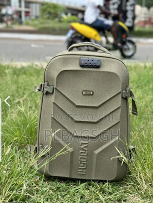 Agrandir l'image de SAC À DOS Image de SAC À DOS